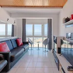 Appartement In Mariakerke With Stunning Sea Views