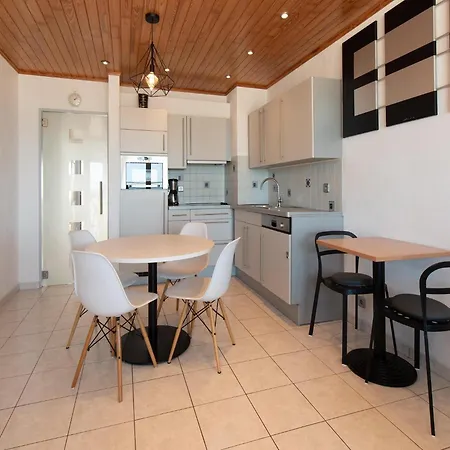 Apartamento In Mariakerke With Stunning Sea Views Ostende