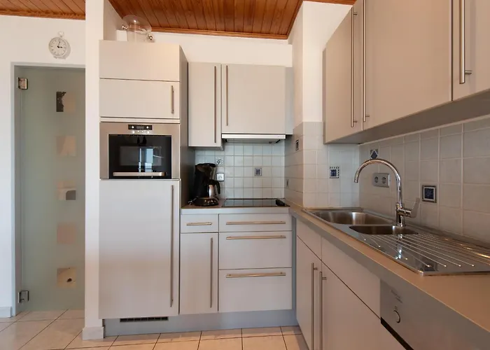 Daire In Mariakerke With Stunning Sea Views Oostende