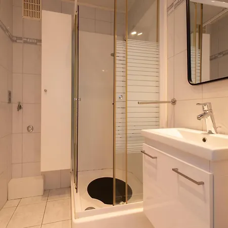 Apartamento In Mariakerke With Stunning Sea Views